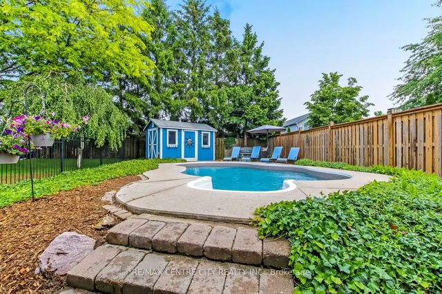 96 Carrie Crescent, St. Thomas