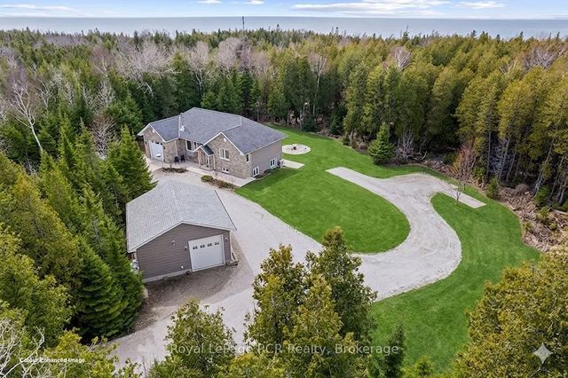 109 Pike Street, Northern Bruce Peninsula