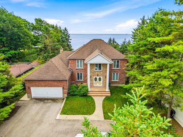 599 Lakeshore Road E, Port Colborne