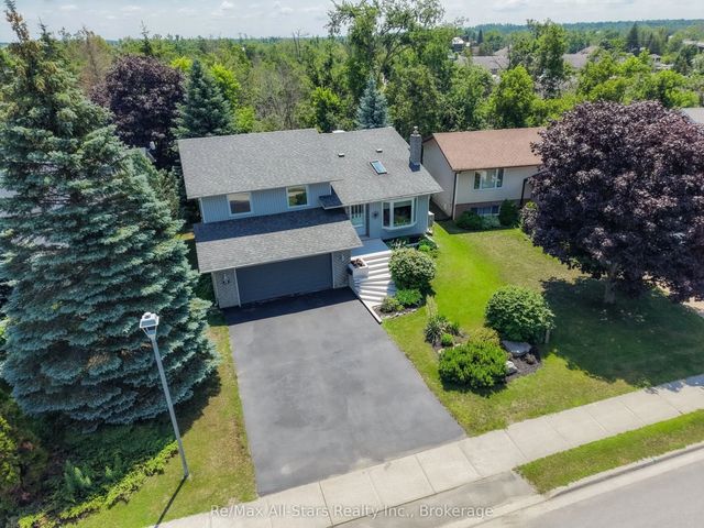 16 Cedartree Lane, Kawartha Lakes