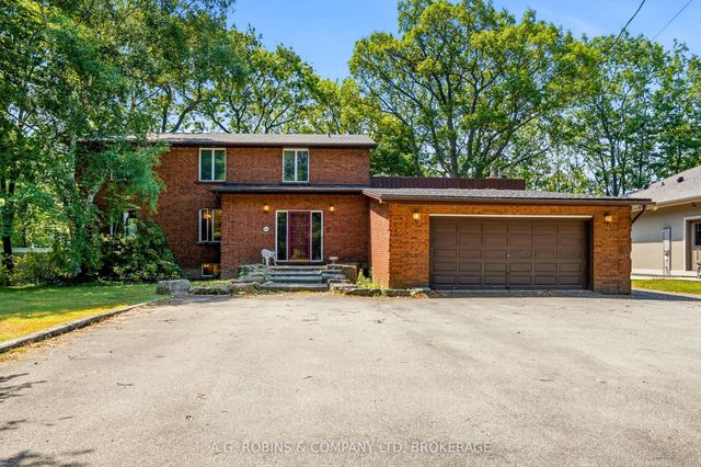 559 Lakeshore Road E, Port Colborne