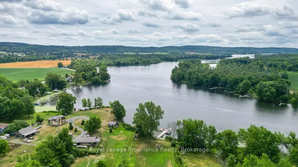 425 Rosebush Road, Quinte West