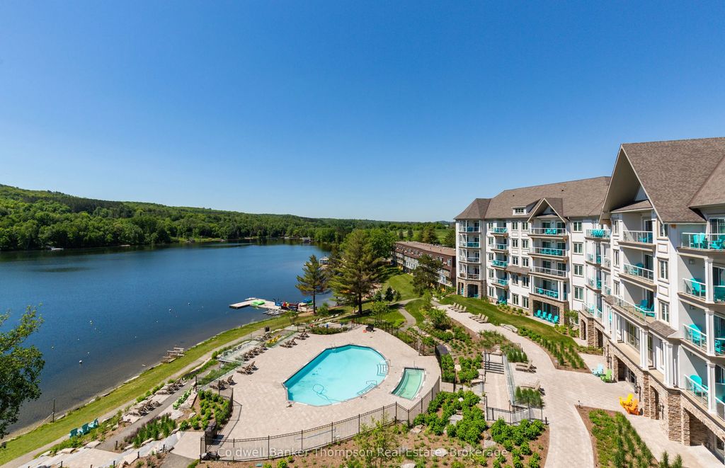 25 Pen Lake Point Road 403, Huntsville