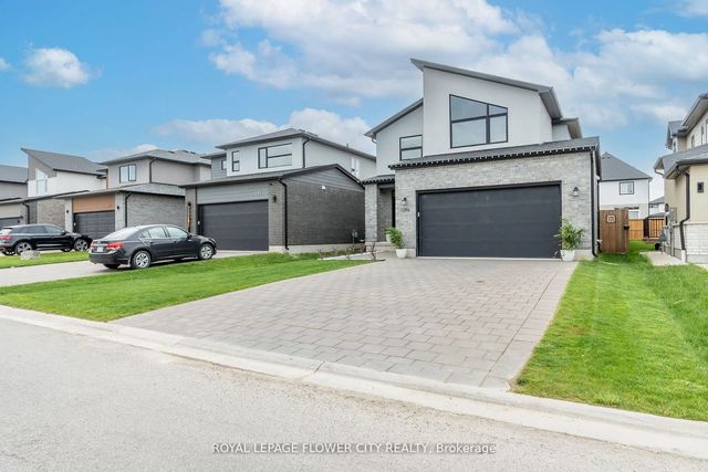 1266 Twilite Boulevard, London North