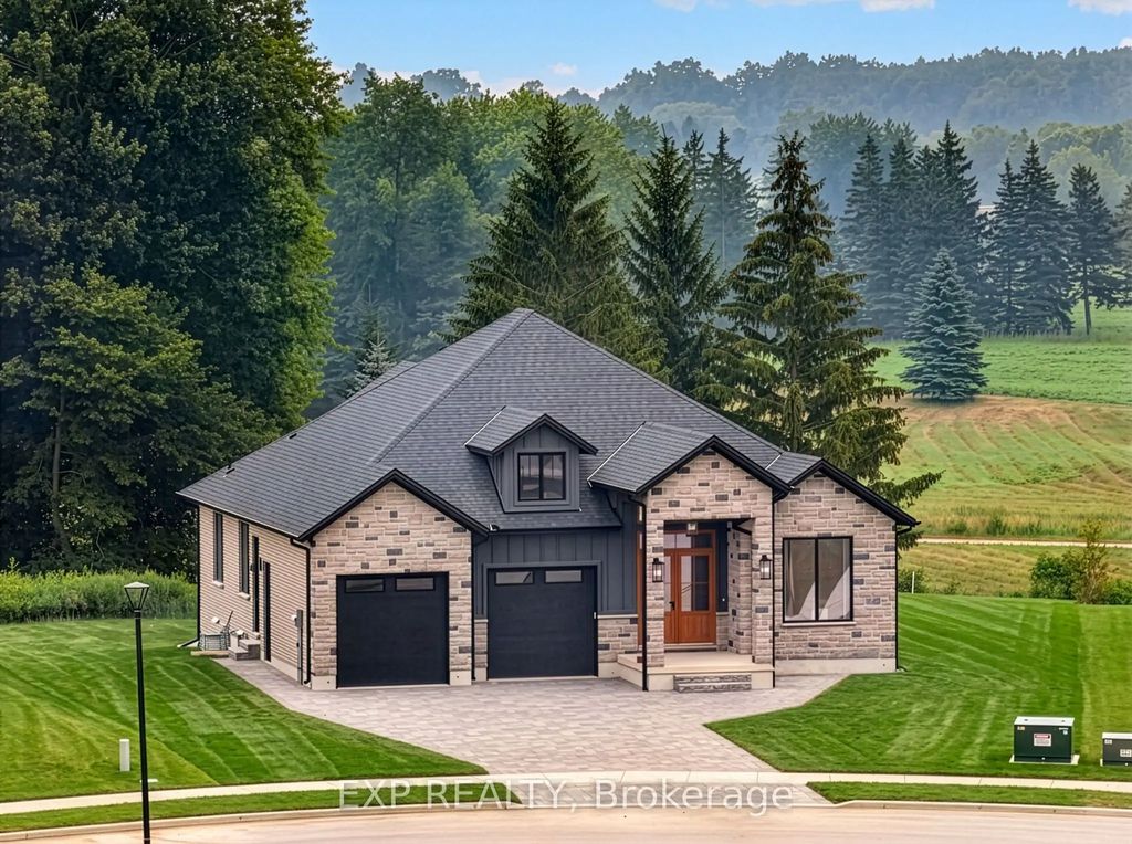 29 Dearing Drive, South Huron