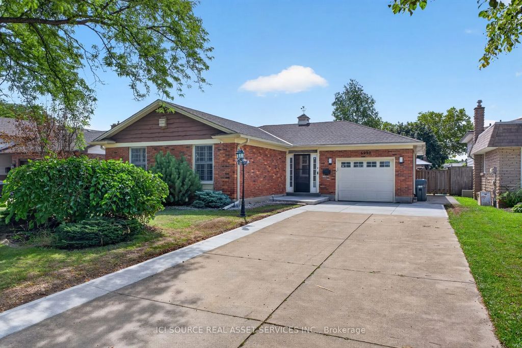 6998 Glengowan Crescent, Niagara Falls