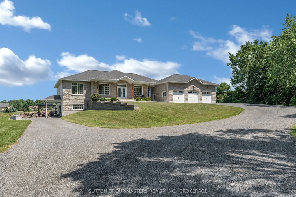 23 Owen Avenue, Gananoque