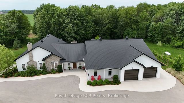 42085 W Road 71 Road W, West Grey