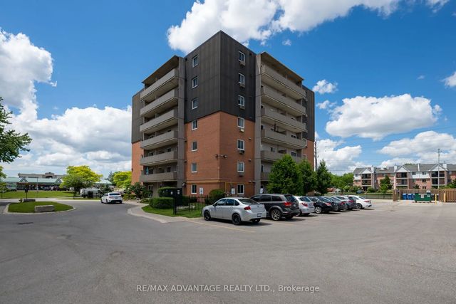 Photo of Listing #X13566112