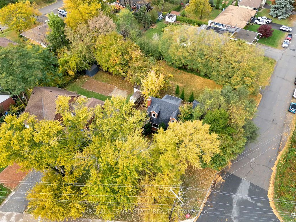 121 King Street E, Hamilton