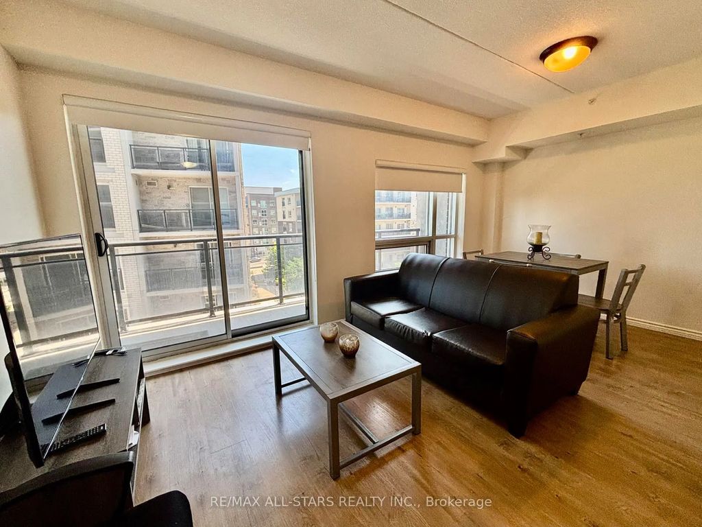 275 Larch Street 307, Waterloo