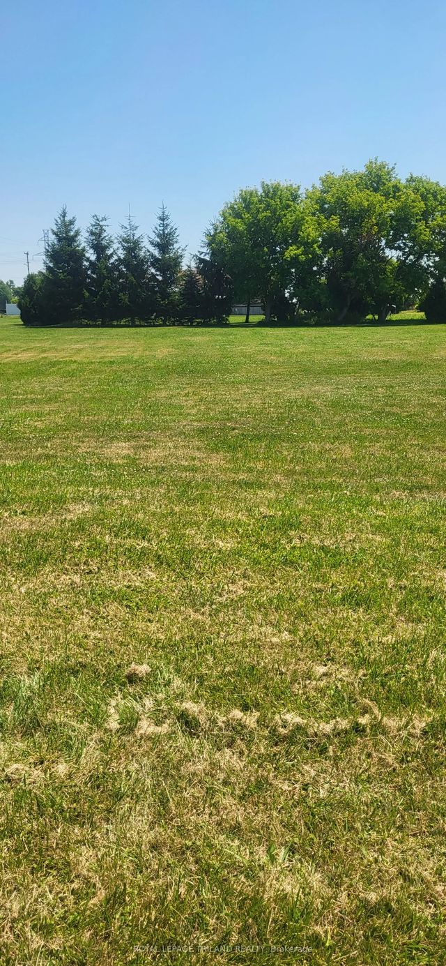 3168 Queen Street, Brooke-Alvinston