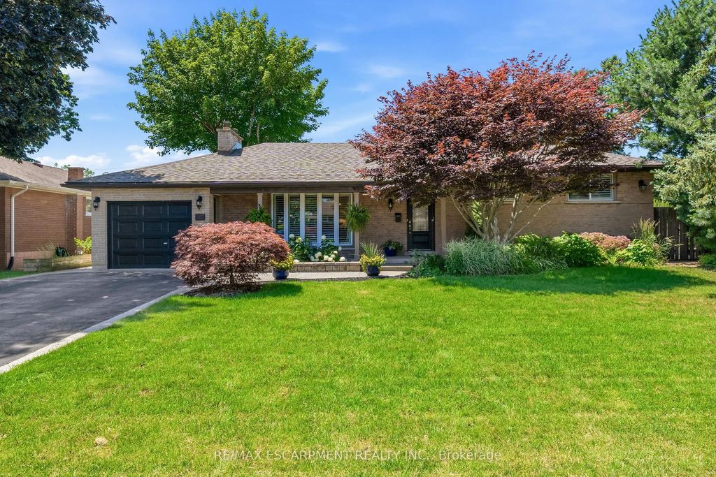 302 Harmony Road, Hamilton