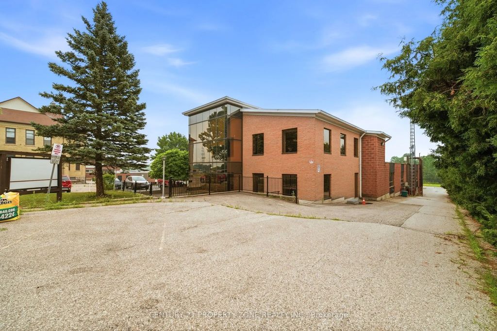 1360 Maryhill Road, Woolwich