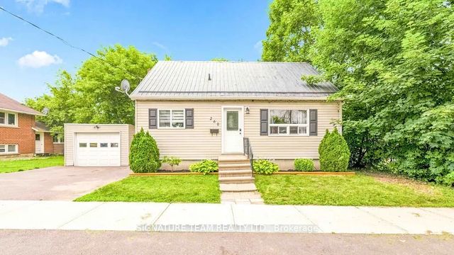260 Fraser Street, Pembroke