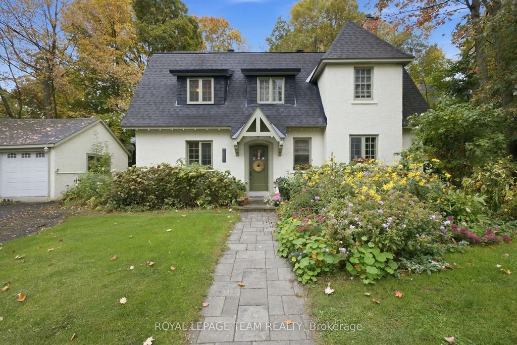 480 Oakhill Road, Rockcliffe Park