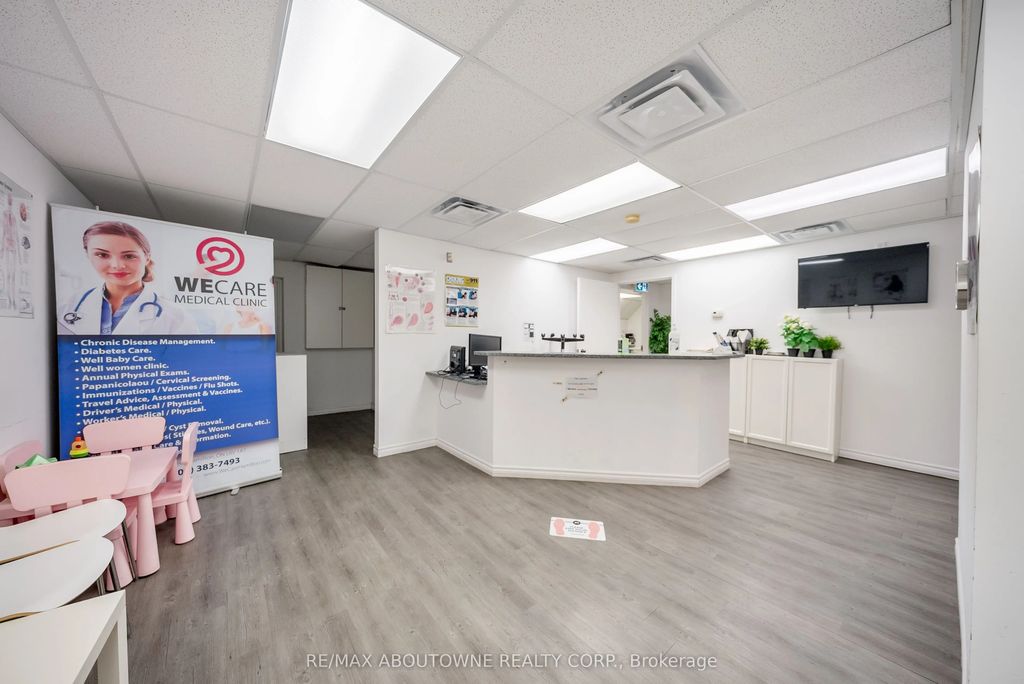 525 Concession Street B, Hamilton