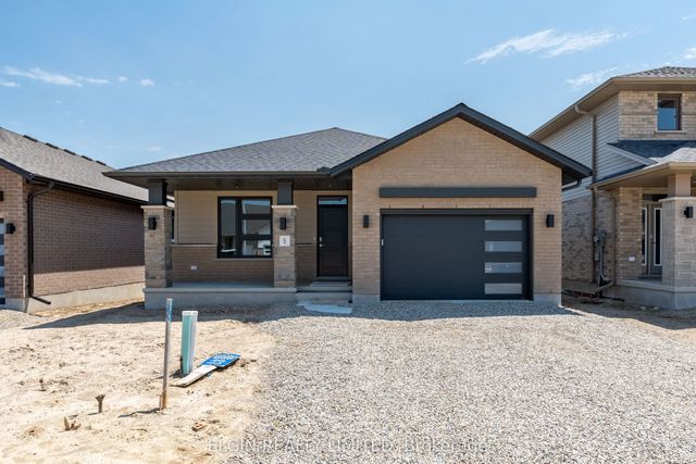 5 Finch Street, Tillsonburg