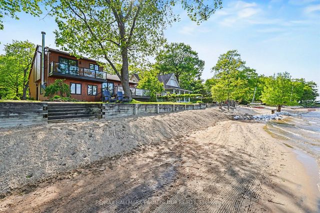 584 Bayview Drive, Constance Bay - Dunrobin - Kilmaurs - Woodlawn