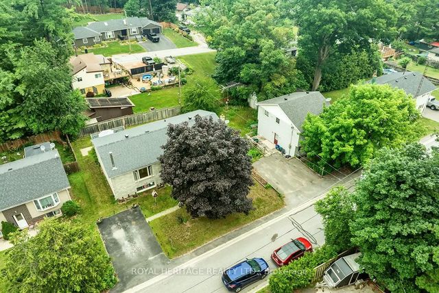 7014 Hunter Street, Hamilton Township