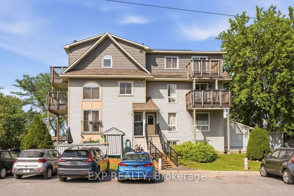 1704 Tanguay Court Unit #56, Kanata
