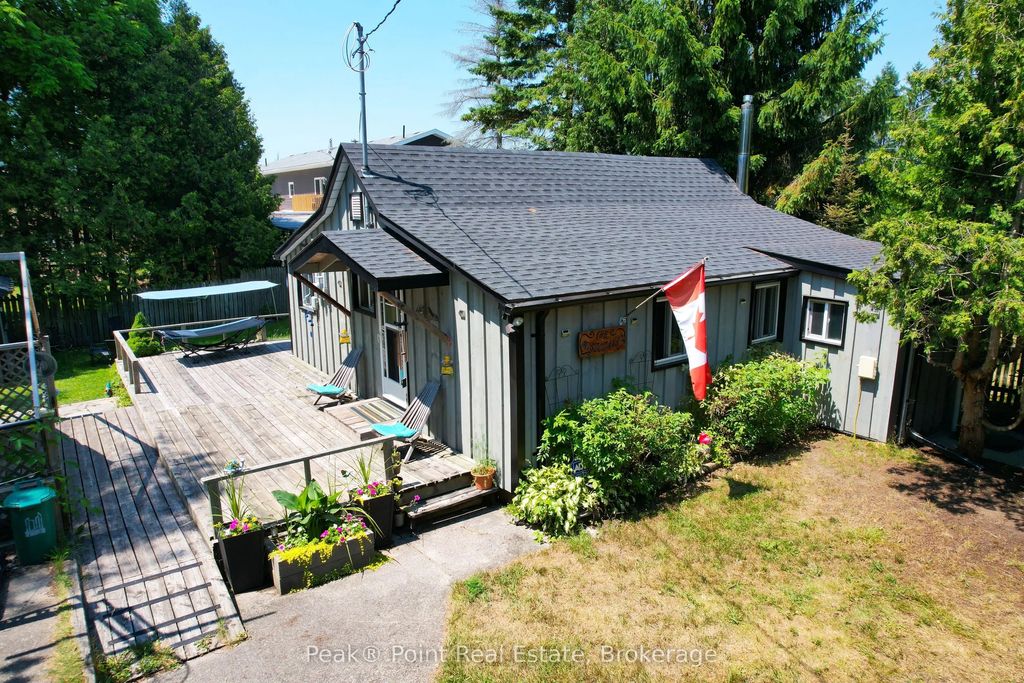 36 Barrie Avenue, South Bruce Peninsula