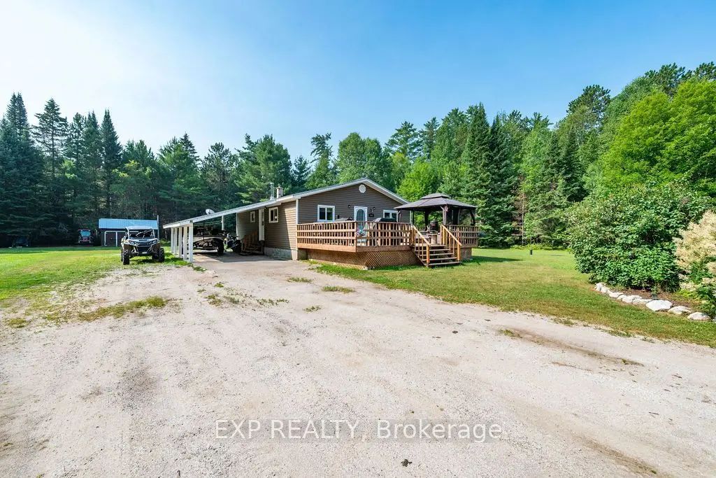 557 Pine Street, Greater Madawaska