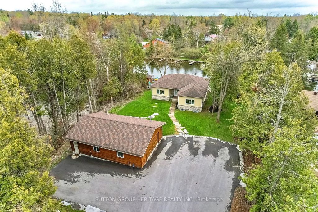 191 Pirates Glen Drive E, Trent Lakes
