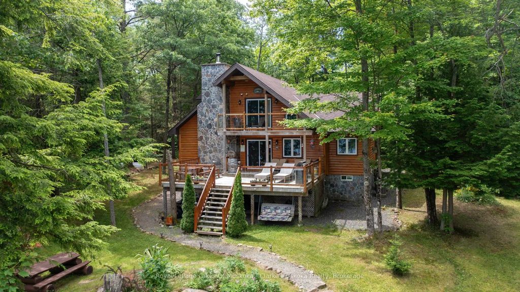 1041 Summit Road 1, Muskoka Lakes