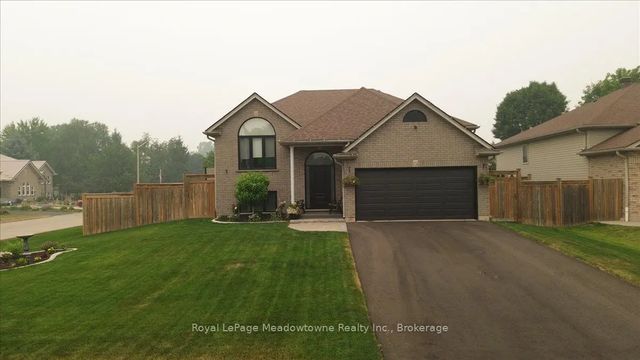 15 Sharpe Street, Brant
