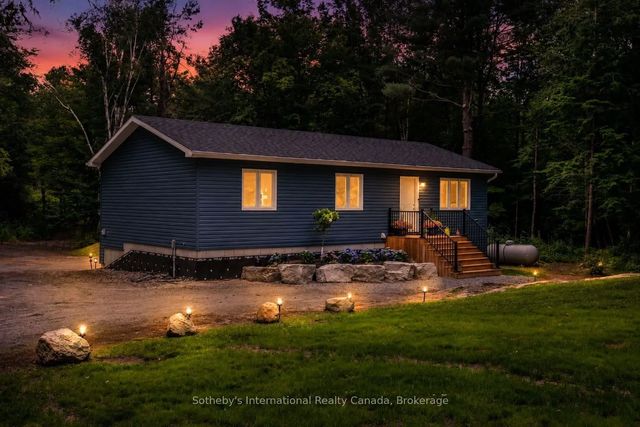 1222 Moon River Road, Muskoka Lakes