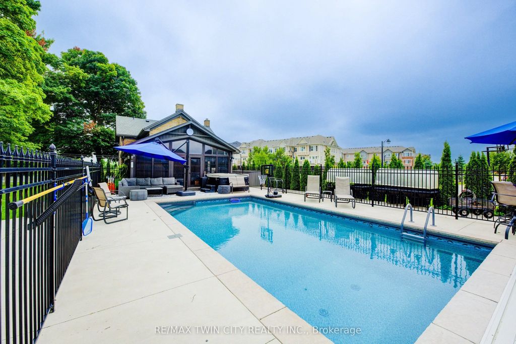 920 Orr Court, Kitchener