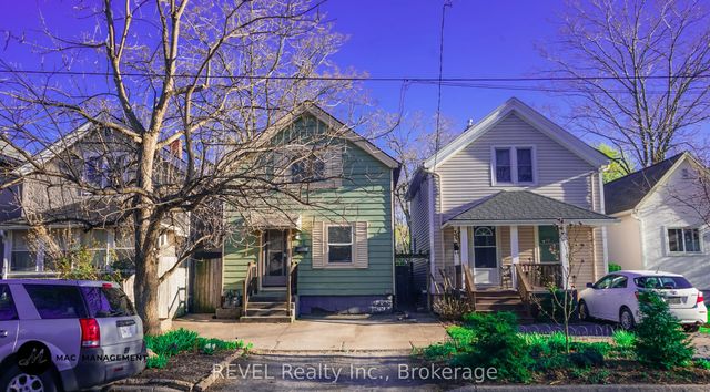 32 Edmund Street, St. Catharines