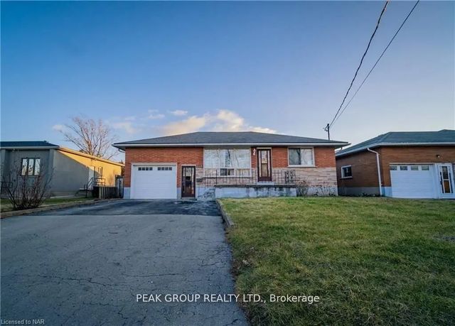 248 Bertie Street Lower, Fort Erie