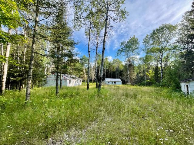 1106 Commanda Lake Road, Parry Sound Remote Area