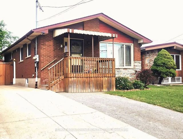 18 Greeningdon Drive Lower, Hamilton