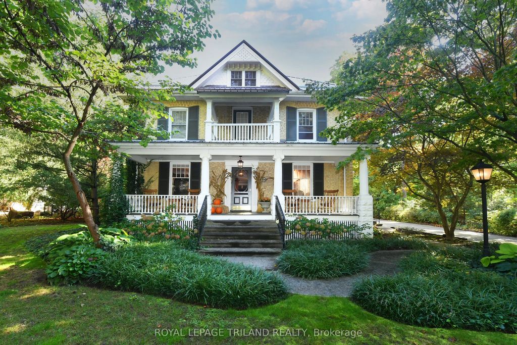 12 Victoria Street, Middlesex Centre