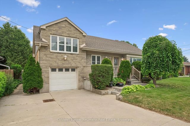195 Victoria Road N, Guelph