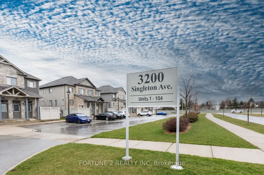 3200 Singleton Avenue 11, London South