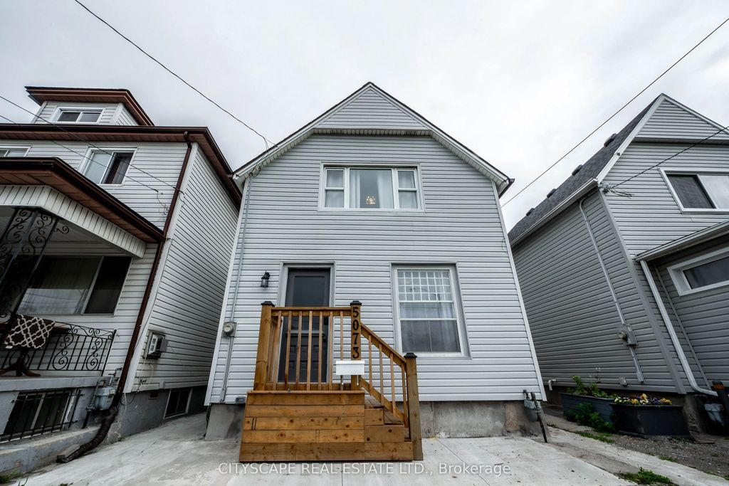 5073 Kitchener Street, Niagara Falls
