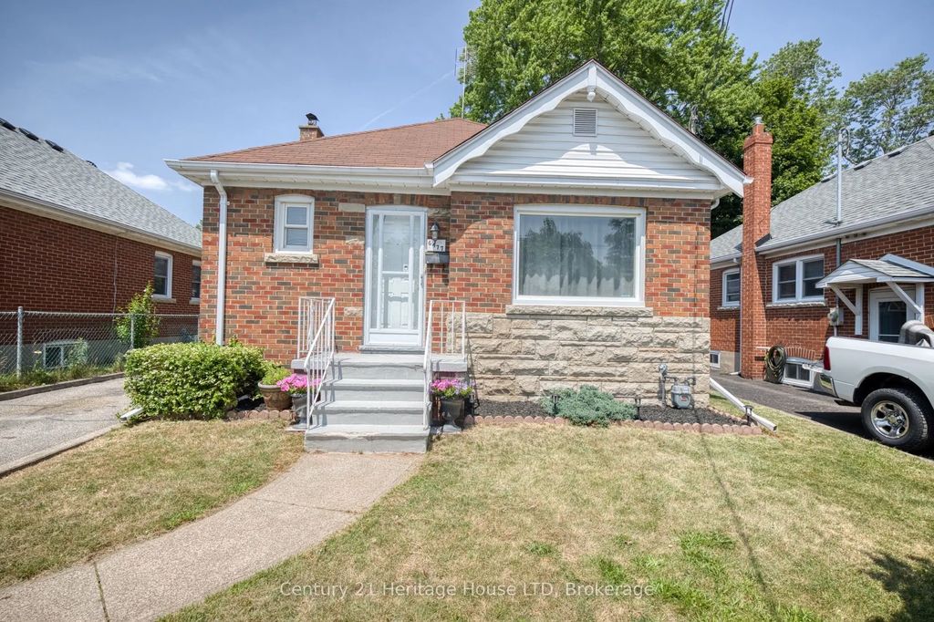 6477 Barker Street, Niagara Falls
