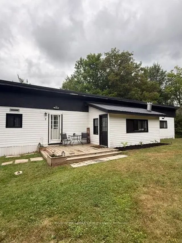 7 Nelson Clelland Road N, Magnetawan
