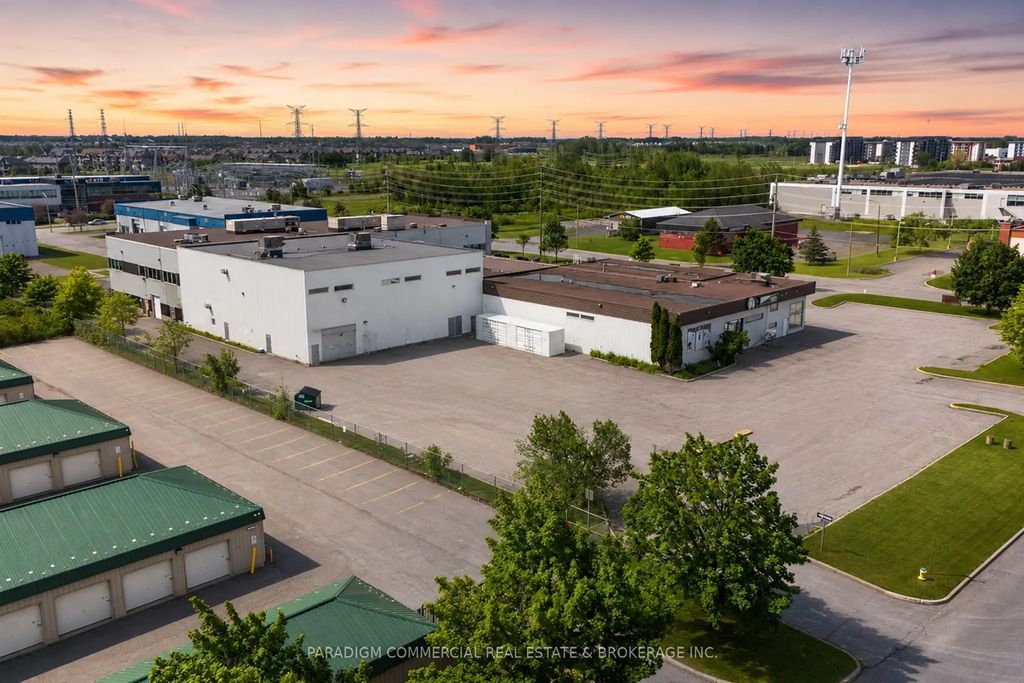 2019 Lanthier Drive, Orleans - Cumberland and Area