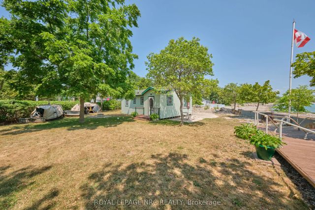 5 Mohawk Point Road, Haldimand