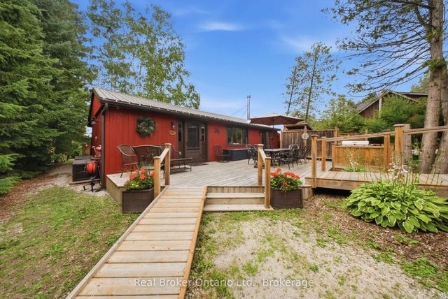 111 Wilson Drive, Georgian Bluffs