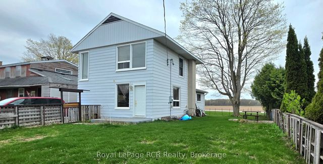 10 Quebec Road, Huron East