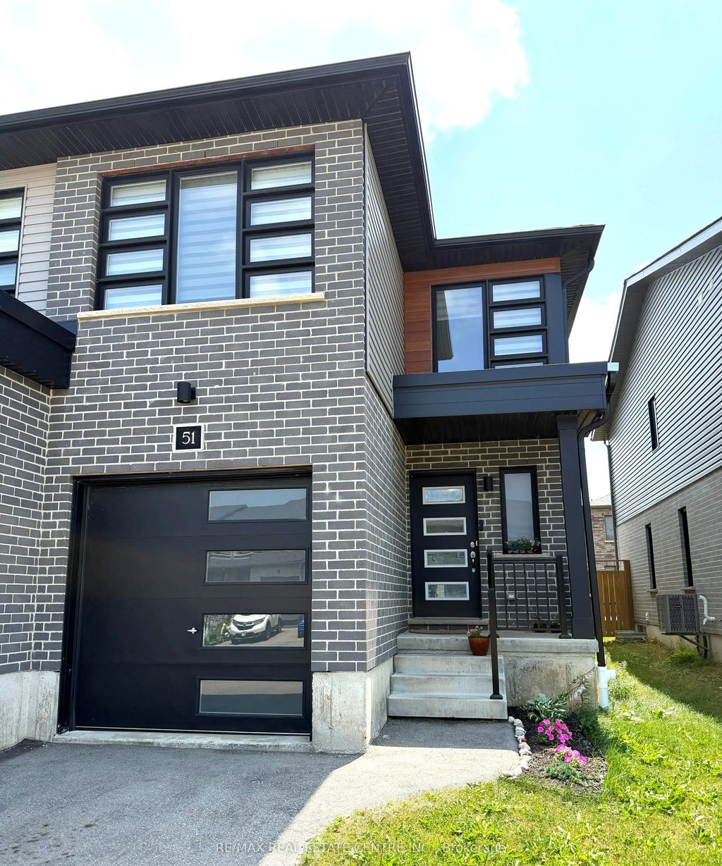 51 Wilkinson Avenue, Cambridge