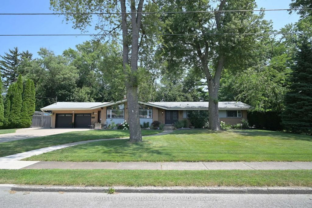 6292 Brookfield Avenue, Niagara Falls