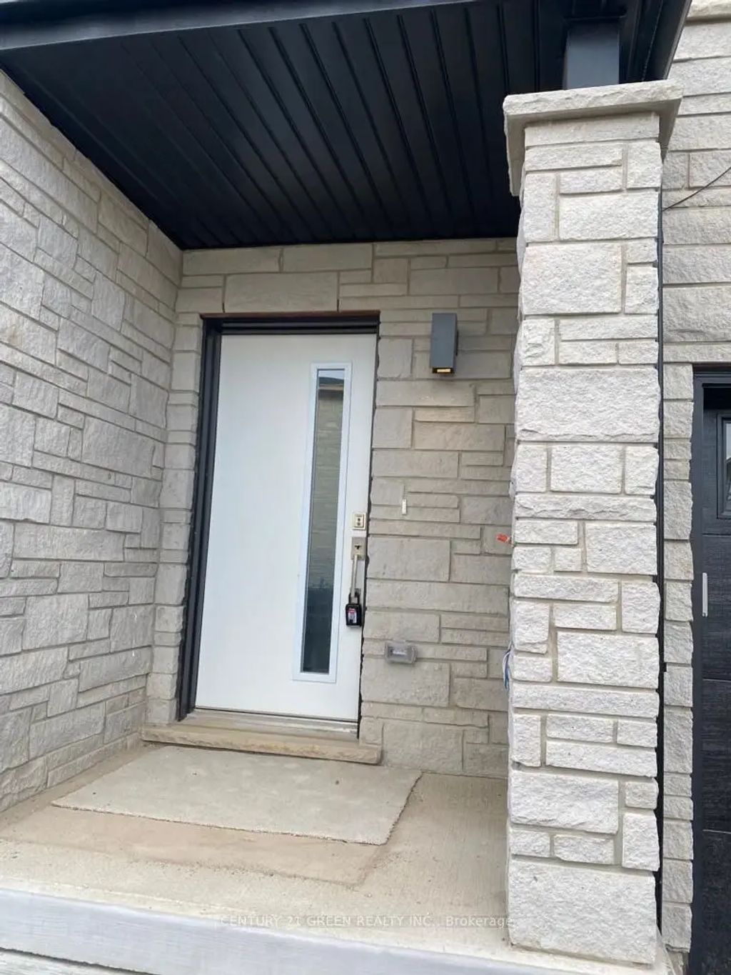 51 Sparrow Avenue 23, Cambridge