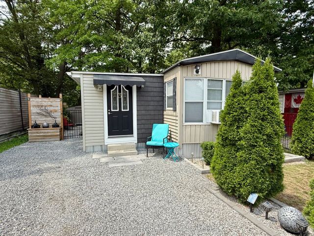 2600 Montrose Road 3, Niagara Falls